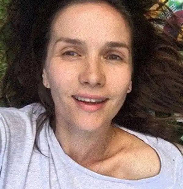 Звезда сериала «Дикий ангел» Наталья Орейро опубликовала селфи без макияжа