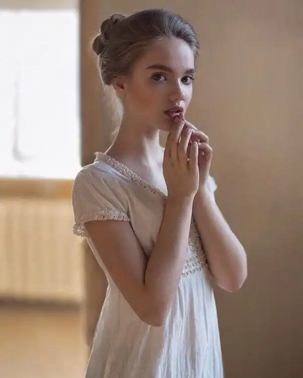 ДЕВЧАТА (18+)