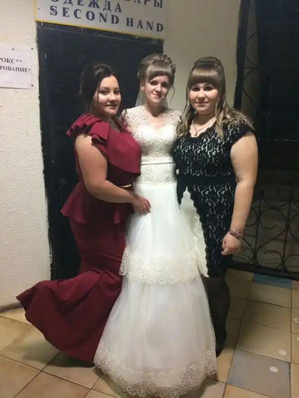 Свадьба твоей одноклассницы (17)