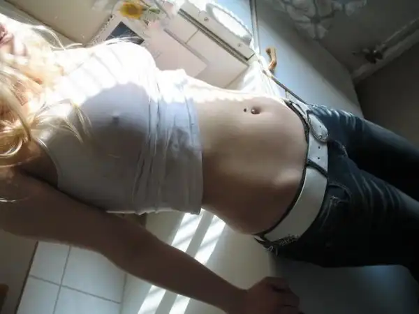 Девушки без