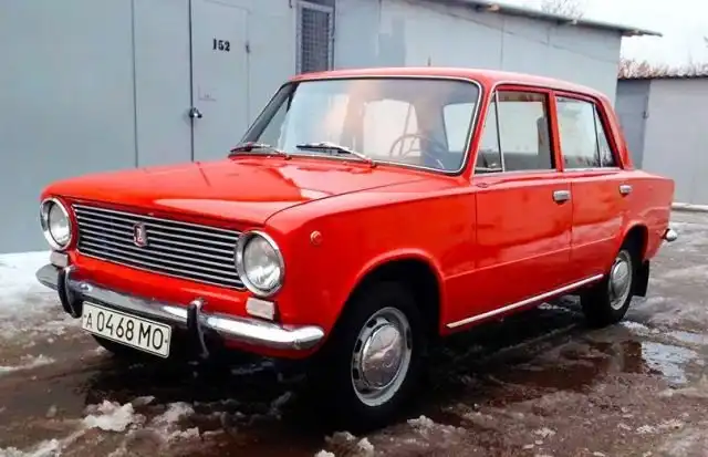 35-летний ВАЗ-2101 с пробегом 383 км продают за 1,5 млн рублей