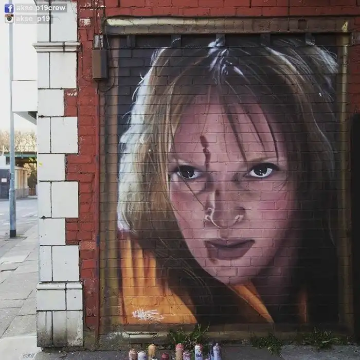 Гигантские граффити с портретами знаменитостей от Akse