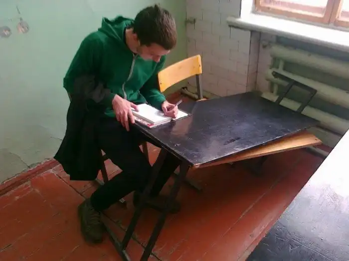 Не ПТУ, а колледж. Шокирующие кадры из среднеспециальных учебных заведений Не ПТУ, а колледж. Шокирующие кадры из среднеспециальных учебных заведений