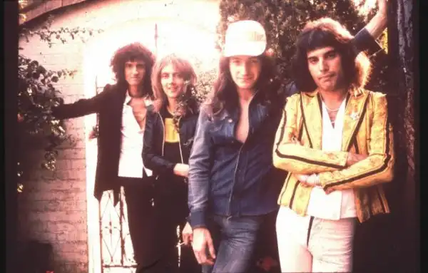 The special edition: Freddie Mercury