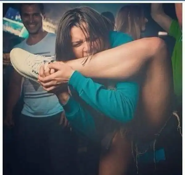 И почему они такие дуры?