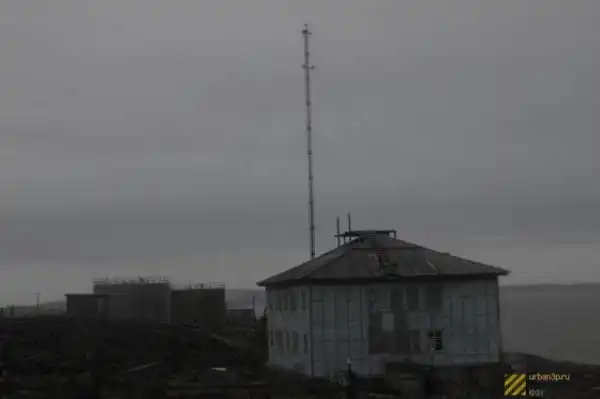Грусть и запустение на острове Диксон