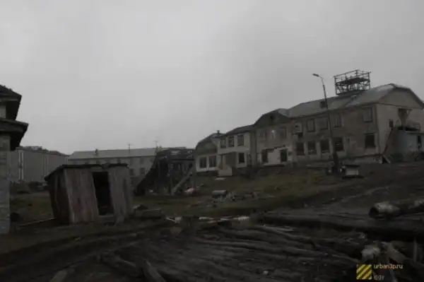 Грусть и запустение на острове Диксон
