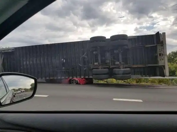 Водитель, который родился в рубашке