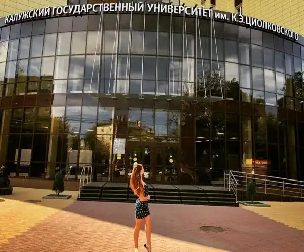 Сногсшибательные первокурсницы 2019 года: Девочки-студентки
