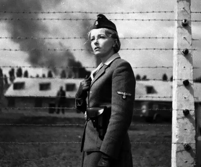 Фашисты в юбках: чем занимались дамы Третьего рейха
