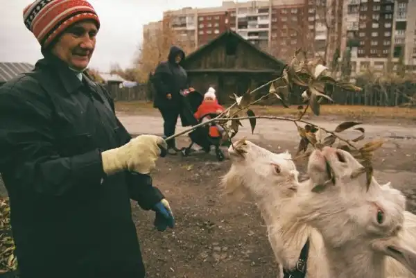 Портреты людей с городской периферии