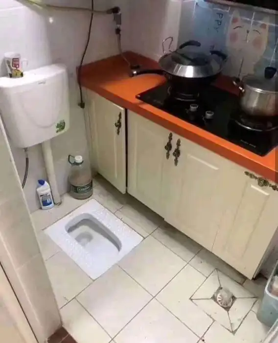 Планировка совмещенной кухни и ванной