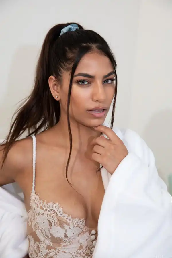 Daniella Vioti