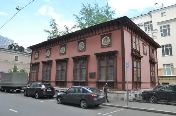 Прогулка по Москве: Переулки Арбата