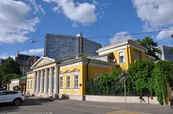Прогулка по Москве: Переулки Арбата