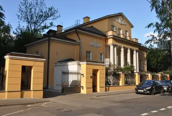 Прогулка по Москве: Переулки Арбата