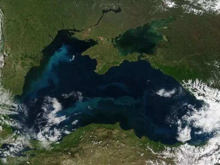 10 удивительных фактов о Черном море