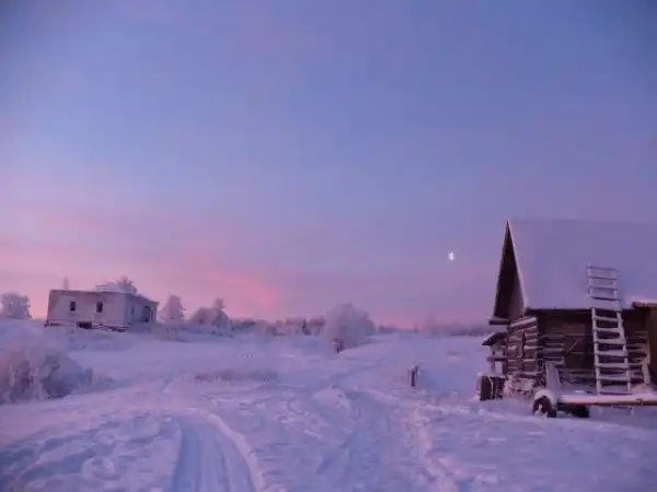 Снег и мороз в деревне