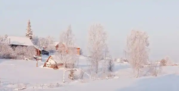Снег и мороз в деревне