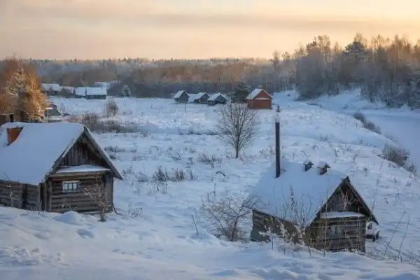 Снег и мороз в деревне