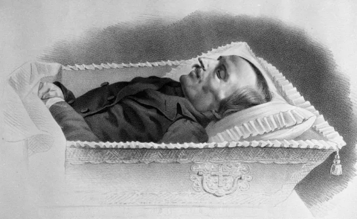 Согласно «апокрифической» версии, Гоголь незадолго до похорон впал в летаргический сон и был погребен заживо