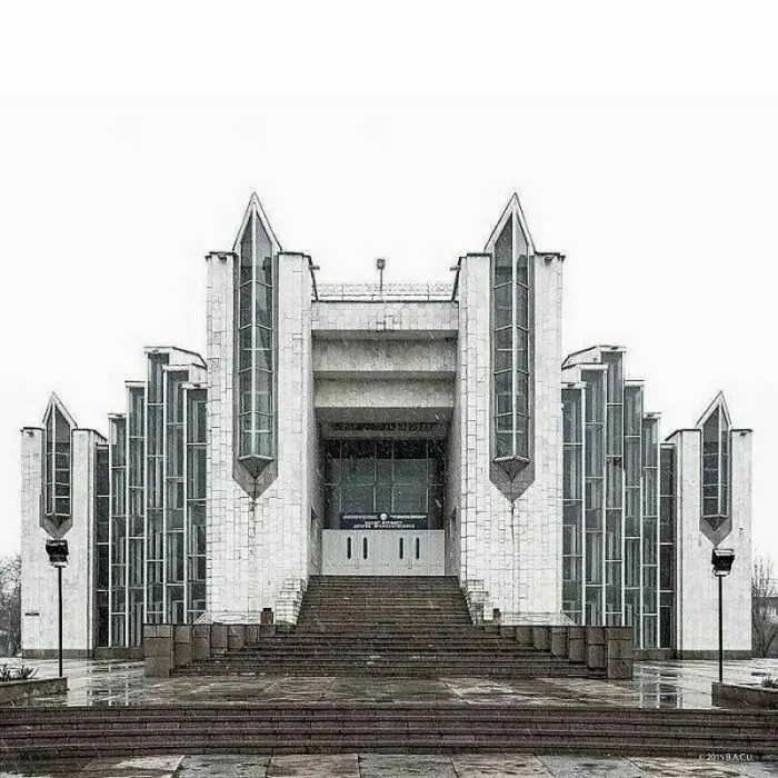 14 шедевров соцмодернизма, которые выглядят одновременно классно и пугающе 14 шедевров соцмодернизма, которые выглядят одновременно классно и пугающе