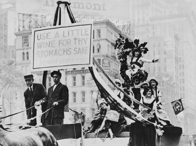 Фотографии времен Сухого закона в США Фотографии времен Сухого закона в США