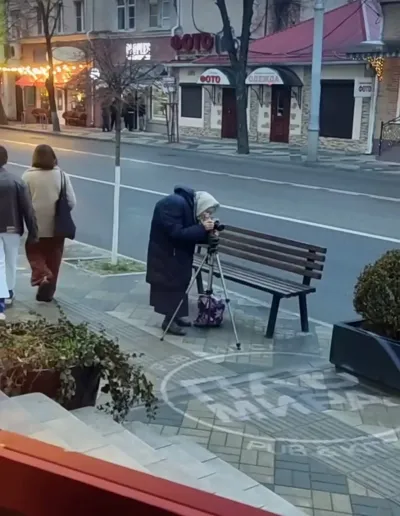 Хочу так же, чтобы сквозь года любовь к фотографии не погасла⁠⁠
