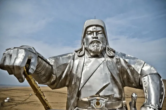 Чингисхан – порождение русской историографии, и призван оправдать монголо-татарское иго на Руси? Чингисхан – порождение русской историографии, и призван оправдать монголо-татарское иго на Руси?