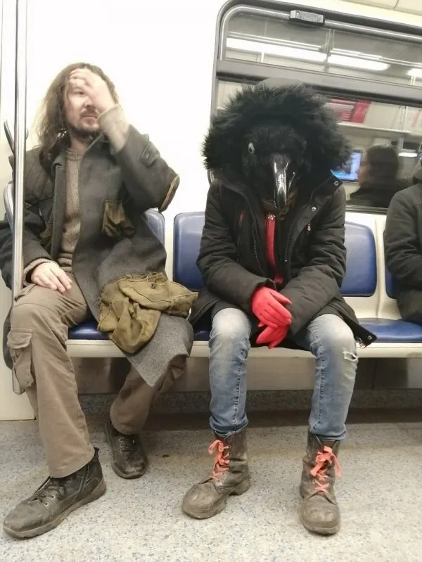 Чудаки и модники из метро Чудаки и модники из метро
