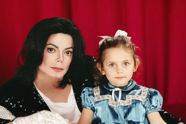 Пэрис Джексон отмечает 25-летие: как выглядит дочь великого Майкла Джексона
