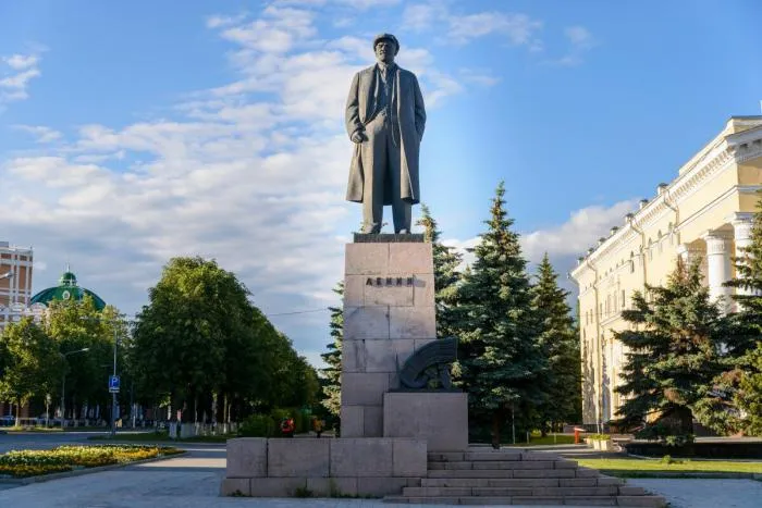 Мифический Ленин, превратившийся в фольклор Мифический Ленин, превратившийся в фольклор