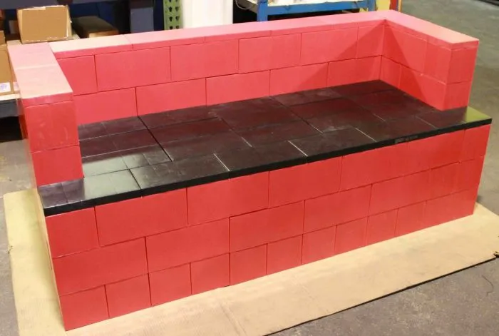 Конструктор для взрослых: мебель из гигантских кирпичиков типа LEGO Конструктор для взрослых: мебель из гигантских кирпичиков типа LEGO