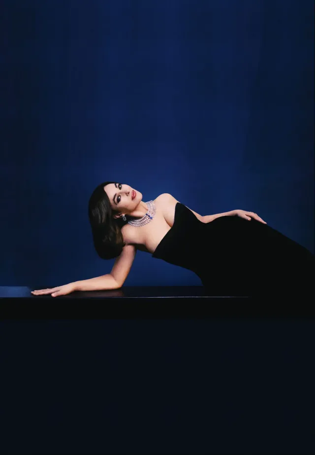 Красивая и женственная фотосессия Моники Беллуччи для журнала Vanity Fair Красивая и женственная фотосессия Моники Беллуччи для журнала Vanity Fair