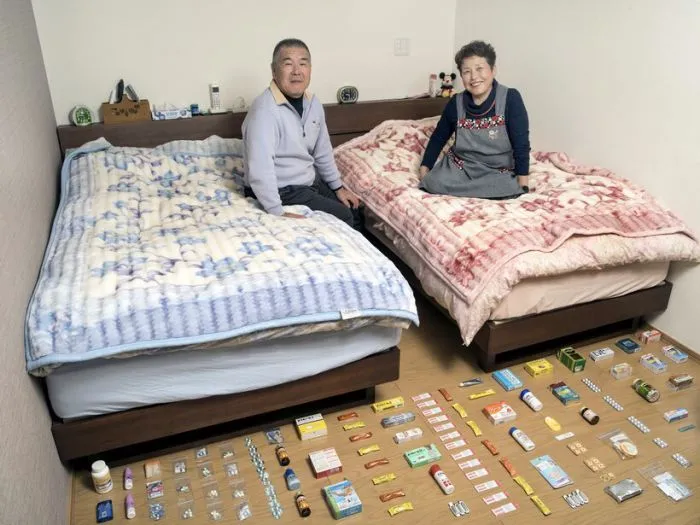 12 снимков фотографа, который объездил мир и показал аптечки жителей разных стран 12 снимков фотографа, который объездил мир и показал аптечки жителей разных стран