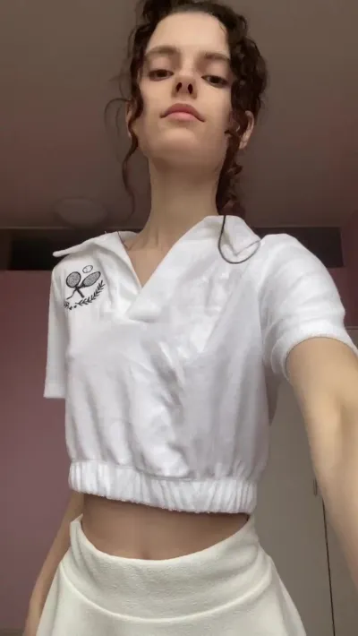 Кудряшка⁠⁠ (18+)