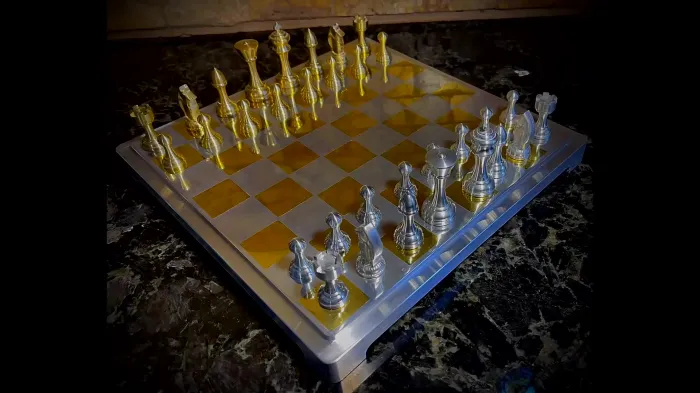 Изготовление шахмат полностью из алюминия и латуни