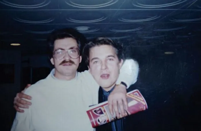 Попробуйте узнать: известные россияне и их фото в 90-е Попробуйте узнать: известные россияне и их фото в 90-е