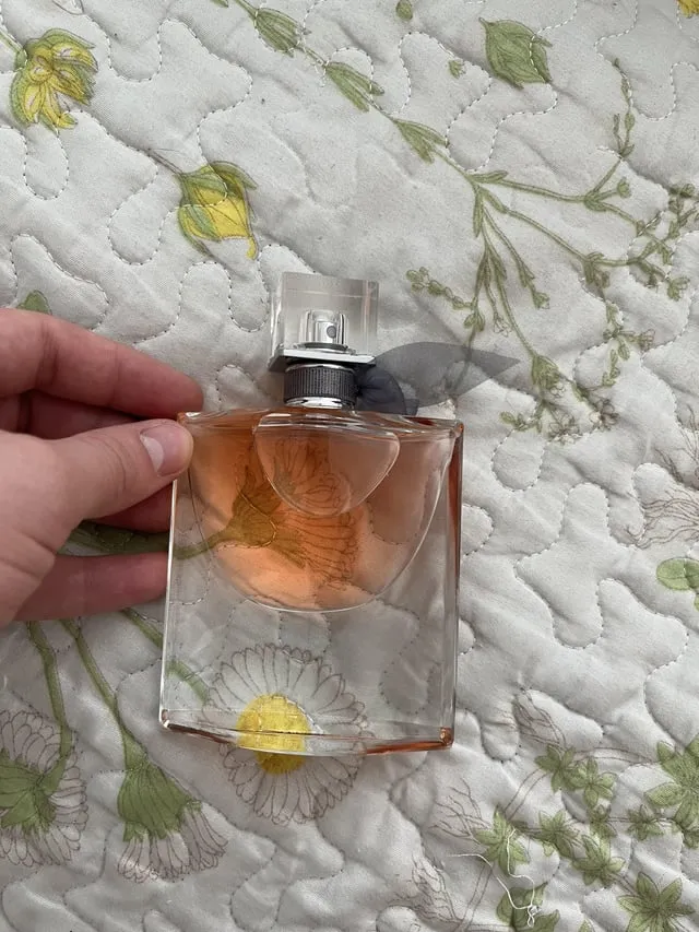 "Платим за воздух": подборку хитрых маркетинговых уловок