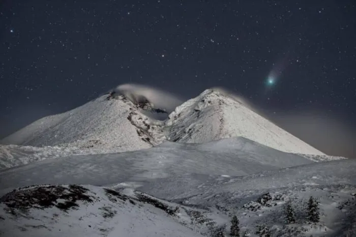 Красота и величие неба: 12 самых завораживающих астрофотографий этого года